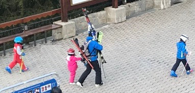 Hartos de cargar esquís